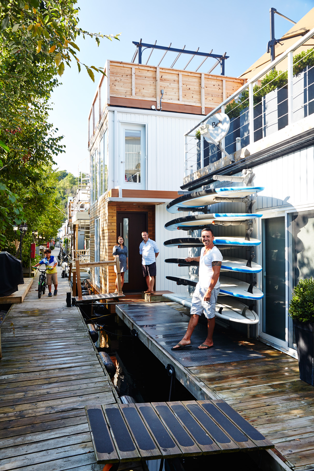 Toronto Float Homeowners Embrace The Life Aquatic